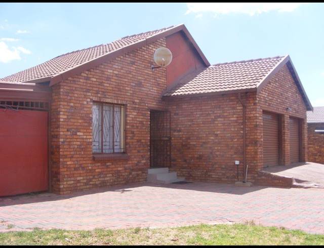 3 BEDROOM TOWNHOUSE SOLD IN CHANTELLE